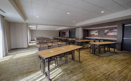 Courtyard Albany Clifton Park