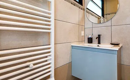 Stylish Paris Apartment near Louvre & Notre-Dame