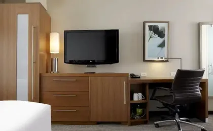 Hyatt place uptown