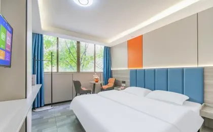 Lucky Hotel (Guangzhou Shawan Ancient Town)