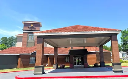 La Quinta Inn & Suites by Wyndham Birmingham Homewood