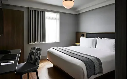 The Melrose Hotel