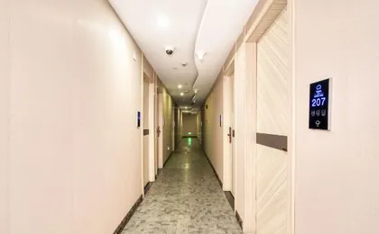 Meiboxuan Preferred Hotel (Songjiang University Town)