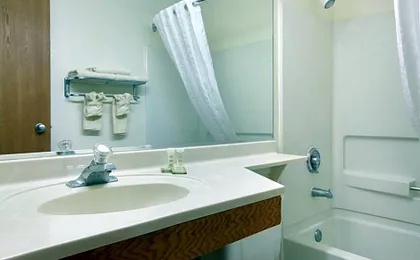Rodeway Inn & Suites Chandler - Phoenix South I-10