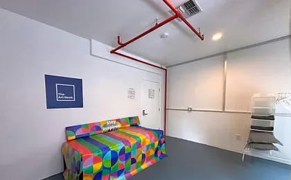 The Art Nook Private Rooms on Hollywood Blvd