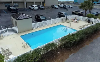 Emerald Towers West 3001 - Cozy Cove