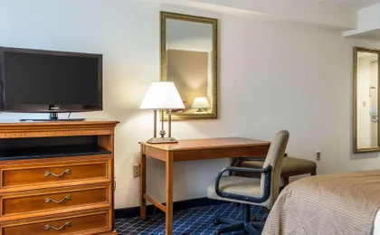 Clarion Hotel & Conference Center