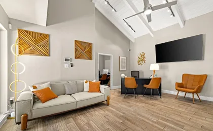 Landing Apartments Phoenix - Maryvale Village