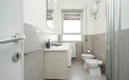 Vaticanum Modern & Family Apartment