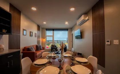 Gated Parking DT 2BR w City View Gym Access