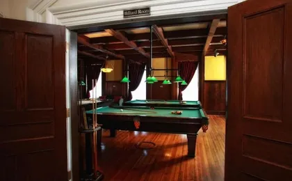 The Stockade Inn