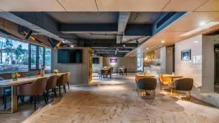 Vyluk Hotel Chongqing Guanyinqiao Light Rail Station
