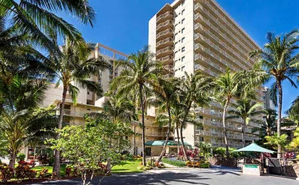 Courtyard by Marriott Waikiki Beach