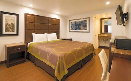 Century Motel Buena Park Disneyland