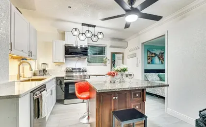 Steps to Shore: Walkable Clearwater Beach Condo