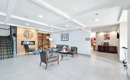 Country Inn & Suites by Radisson Bloomington-Norma