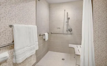 Sheraton Eatontown Hotel