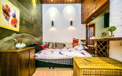 No.5 Chinese Vintage House