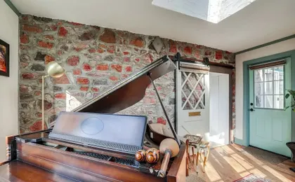Lambertville Retreat - Walk to Shopping & Dining!