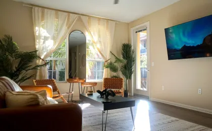 Spacious 2-br APT Near Disneyland Pool Hot Tub GYM