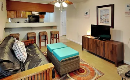Sugar Shack Bungalow by Ryson Vacation Rentals