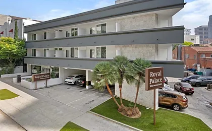 Royal Palace Westwood Hotel