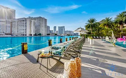 Spectacular Studio Amazing Amenities Bay View