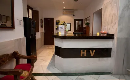 Veronica Centro Hostal