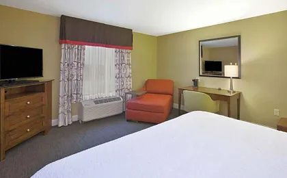 Hampton Inn & Suites Wichita-Northeast
