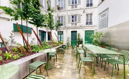 Delightful 1-bed Studio w Shared Co-working Space