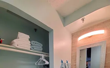 I Need A Vacay Now! Remodeled Studio