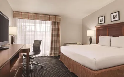 Country Inn & Suites by Radisson, Woodbury, Mn