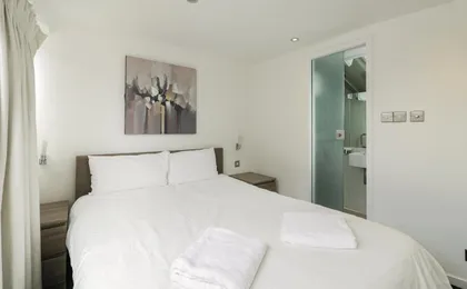 Apartment Near Harrods (Adults Only)