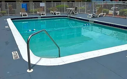 Motel 6-Lakeland, FL