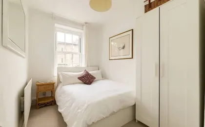 Well-located 2-bedroom Flat in Chelsea