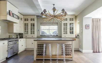 Holland Park Avenue VII by Onefinestay