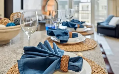 Modern 2BR w Pool Pet-friendly Unit 19