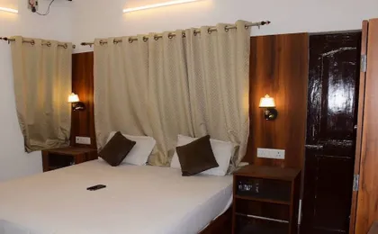 Maya Inn Paying Guest House By GRB