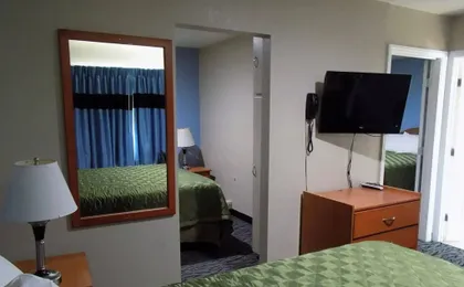 Salt Air Lodge