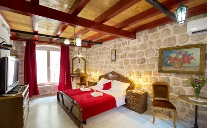 Juliette's Palace Studios (Adults only)