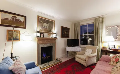 Joivy Attractive Chelsea Apartment Sleeps 4