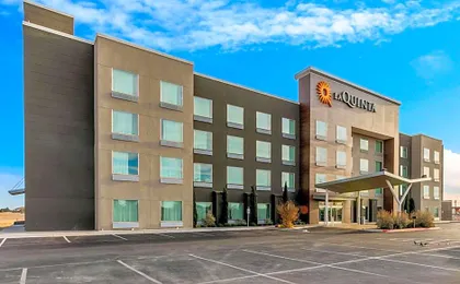 La Quinta Inn & Suites by Wyndham Odessa N. - Sienna Tower