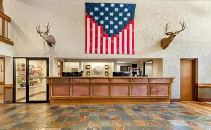 Comfort Inn & Suites Branson Meadows