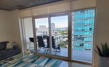 Midblock Miami