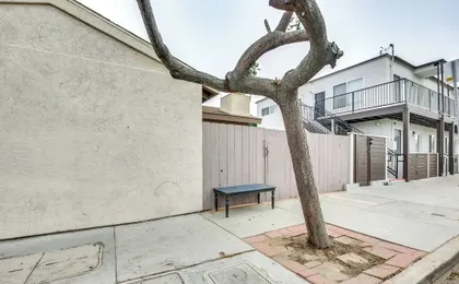 Walk to Beach: San Diego Hideaway w/ Patio