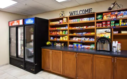 Candlewood Suites Ft Myers I-75