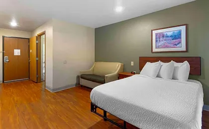 Extended Stay America Select Suites - Kansas City - South - I-49