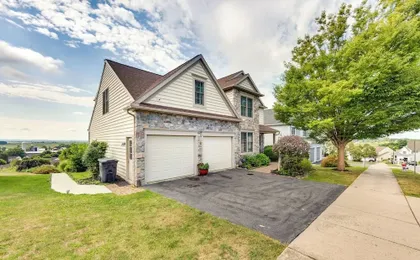 Mountville Rental w/ Private Patio & Gas Grill!