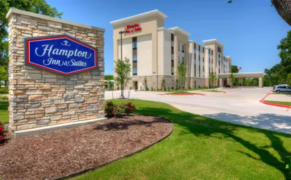 Hampton Inn & Suites Dallas/Plano-East