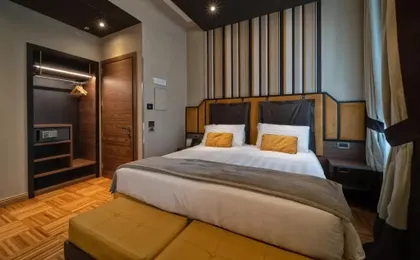Solo Experience Hotel